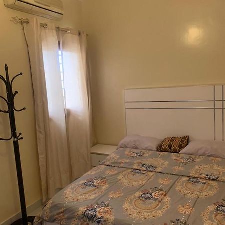 Residence Hadja 02 Дакар Экстерьер фото